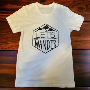 WOMEN’S SHORT SLEEVE WHITE‎ T-SHIRT